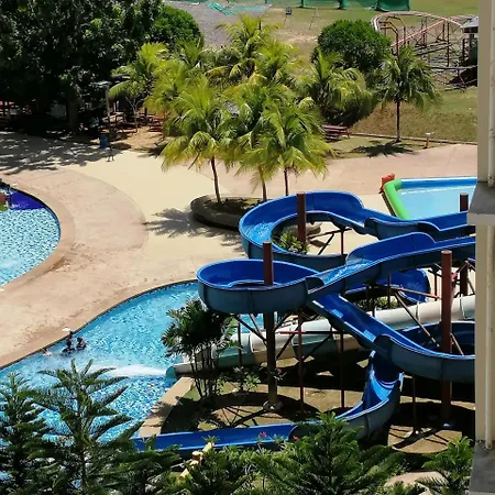 Junikastay Blagoon Melaka Exterior photo